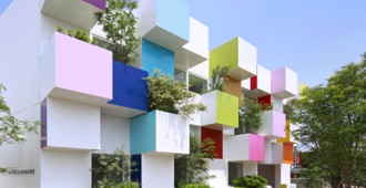 Japón: Sugamo Shinkin Bank, Saitama - Emmanuelle Moureaux Architecture + Design