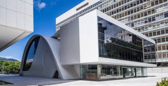 Brasil: Fundação Getúlio Vargas, Rio de Janeiro - João y Oscar Niemeyer