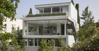 Israel: Casa en Ramat Gan, Israel - Pitsou Kedem Architects