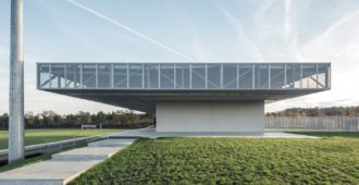 Francia: Plaine des Sports - OLGGA Architectes + Atelier CAMBIUM