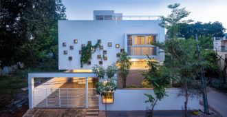 India: Casa Bellary - Gaurav Roy Choudhury Architects