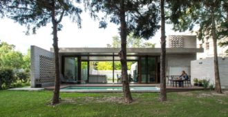 Argentina: Casa JS - Gianserra + Lima arquitectos