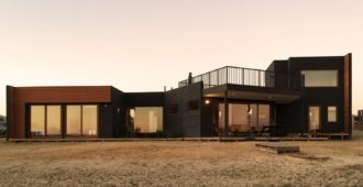 Chile: Casa RM - Moreno Wellmann Arquitectos