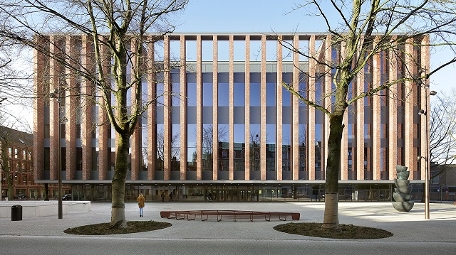 Bélgica: Centro de convenciones de Brujas - Eduardo Souto de Moura + META architectuurbureau