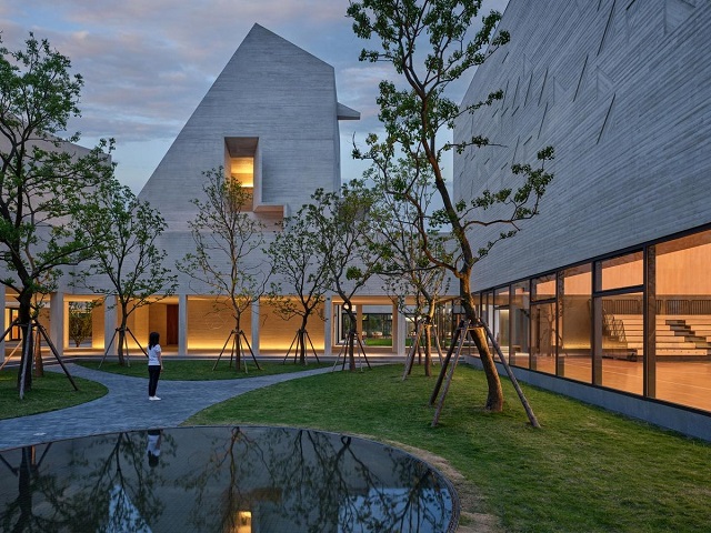 China: Academia Shanfeng - Open Architecture