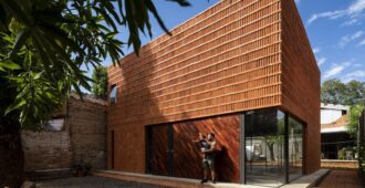 Paraguay: Casa 9X9 - Oficina de arquitectura X