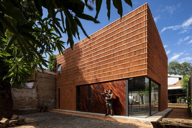 Paraguay: Casa 9X9 - Oficina de arquitectura X