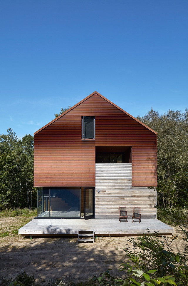 Canadá: Casa Chester - MacKay-Lyons Sweetapple Architects 