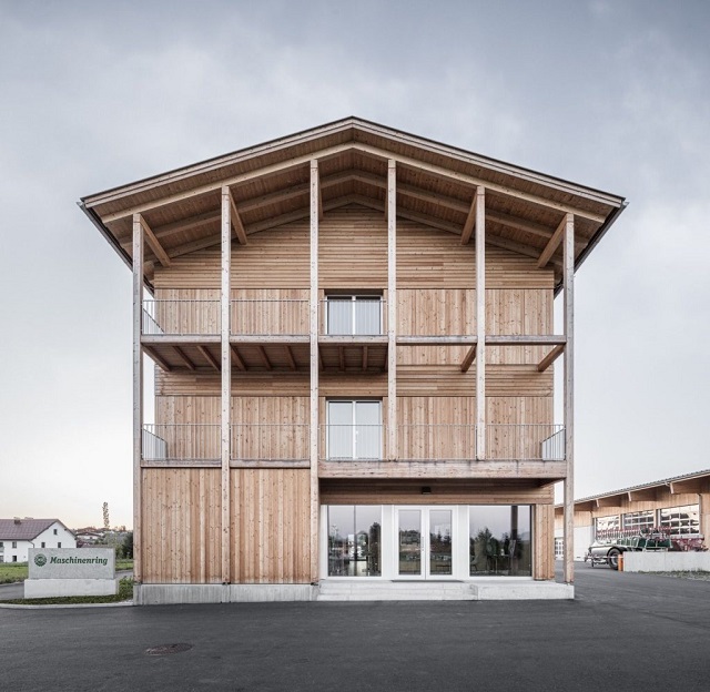 Austria: “Maschinenring” - LP architektur