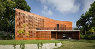 India: Casa Kenz - Srijit Srinivas Architects