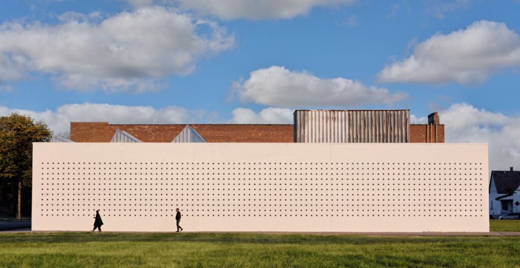 Estados Unidos: Lantern, centro de artes comunitarias de usos mixtos - OMA/Jason Long