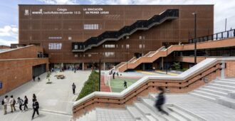 Colombia: Colegio Lucila Rubio de Laverde - aRE, Arquitectura en Estudio