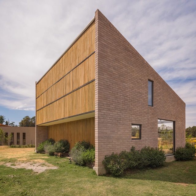 México: Casa Velia - Estudio Atemporal