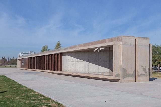 Argentina: Memorial Malvinas Mendoza - Baigorri Ermoli Arquitectos + Arq. Ulises Gómez