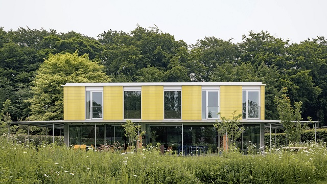 Bélgica: Casa y taller en Jabbeke - Studio Moto