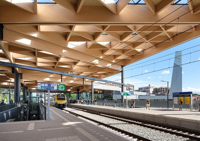 Países Bajos: Estación de tren Ede-Wageningen - Mecanoo