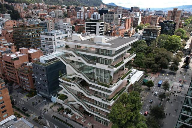 Colombia: Centro Felicidad Chapinero - Alejandro Rogelis Arquitectura