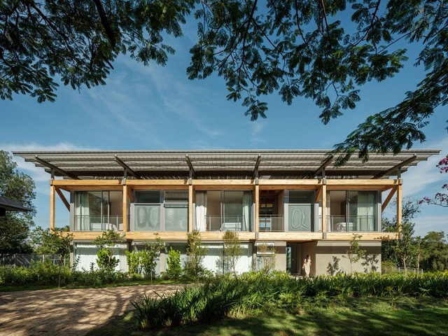 Brasil: Casa RF - Andrade Morettin Arquitetos Associados