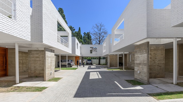 Argentina: SPANO CASAS Housing - ESTUDIO LZ
