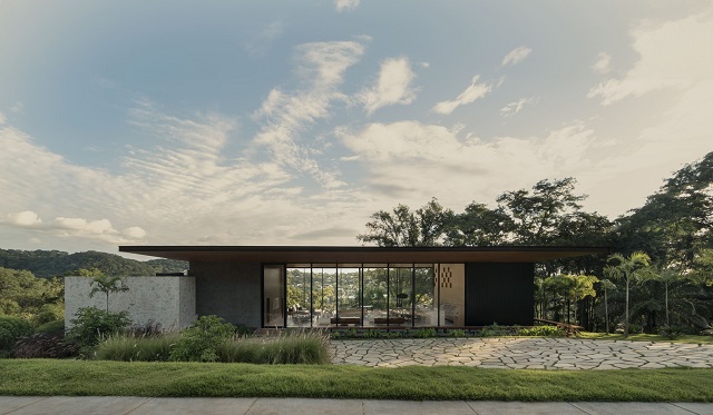 Brasil: Casa Assais - Riccioppo Arquitetura