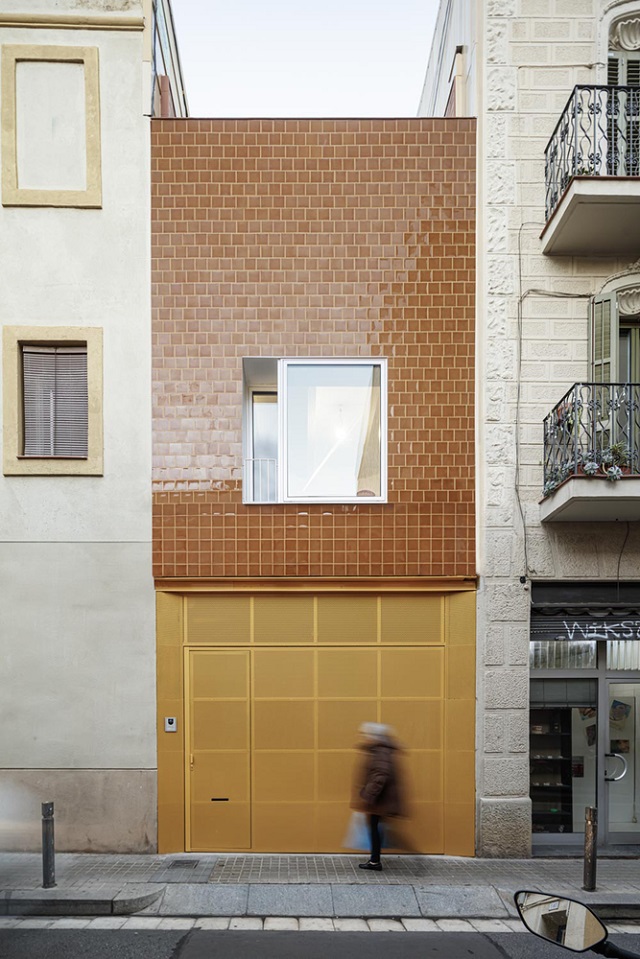 España: Casa de Mireia y Toni - Vora Arquitectura