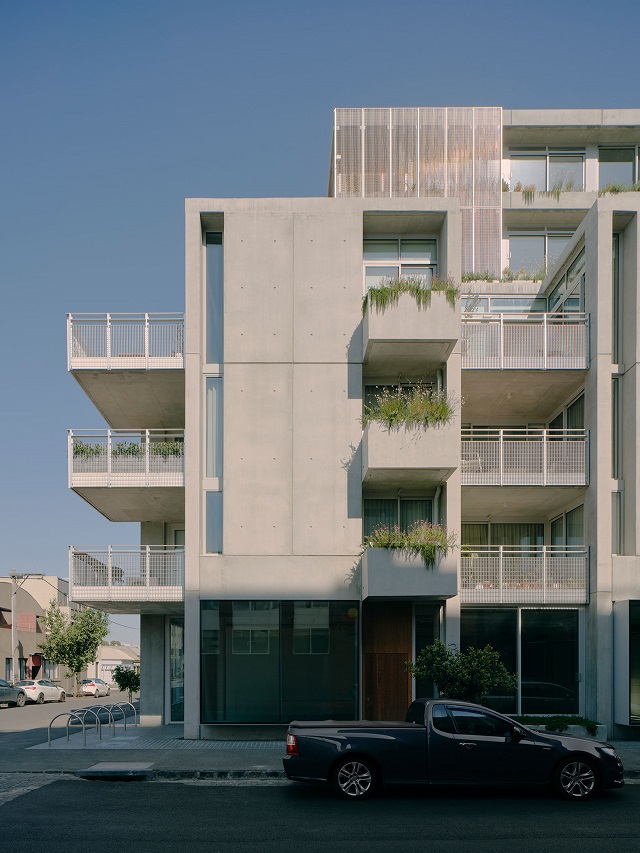 Australia: Brunswick Yard - Carr