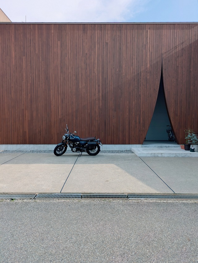 Japón: Residencia BOND - KELUN