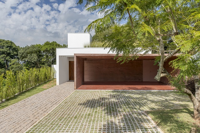 Brasil: Casa Bosque - RAWI Arquitetura + Design