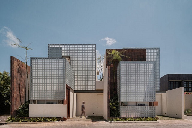 Indonesia: Villa Sipat & Sauh - Arkana Architects