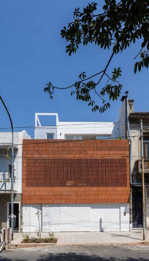 Argentina: Casa A1486 - Arqtipo