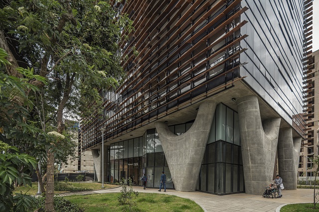 Colombia: Compensar, Centro de Bienestar Integral para el Adulto Mayor - taller de arquitectura de bogotá