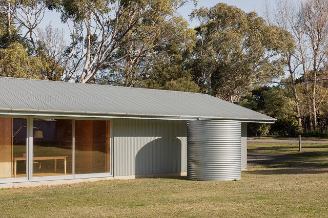 Australia: Casa Mount Macedon - Ben Lance Architects