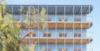 España: 'La Morada', cooperativa de 12 viviendas en cesión de uso en Barcelona - Lacol Arquitectura Cooperativa