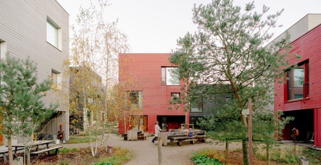 Países Bajos: Common Woods - Space&Matter