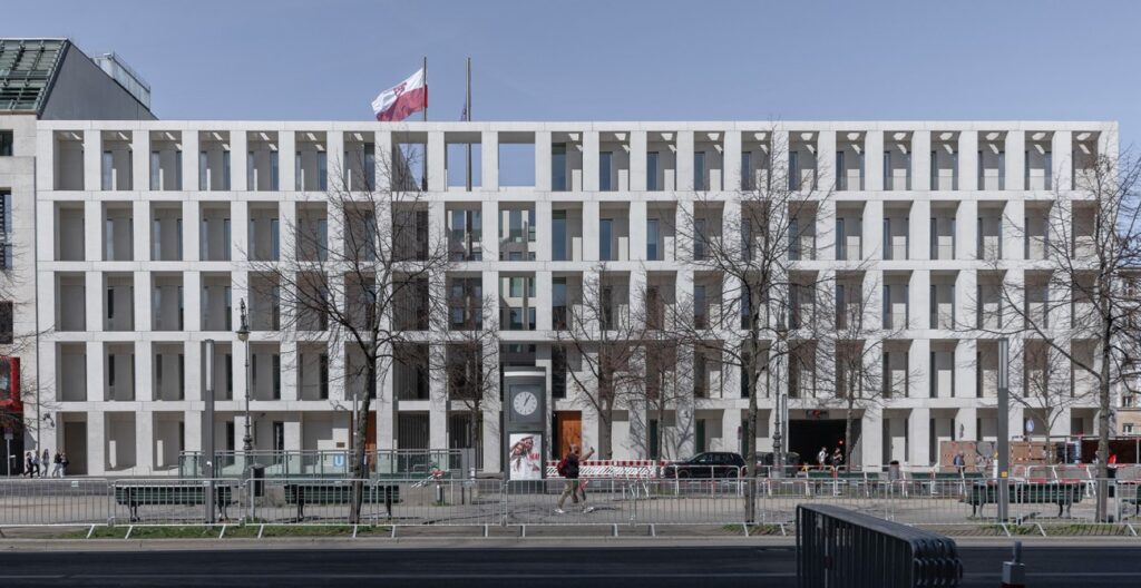 Alemania: Embajada de Polonia en Berlín - JEMS Architekci