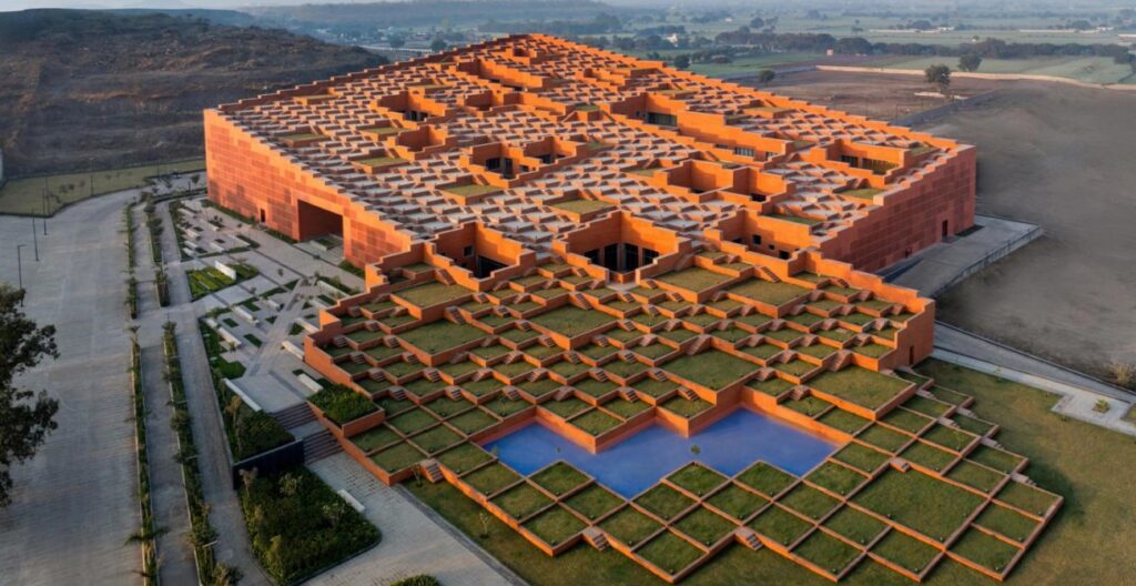 India: Prestige University en Indore - Sanjay Puri Architects