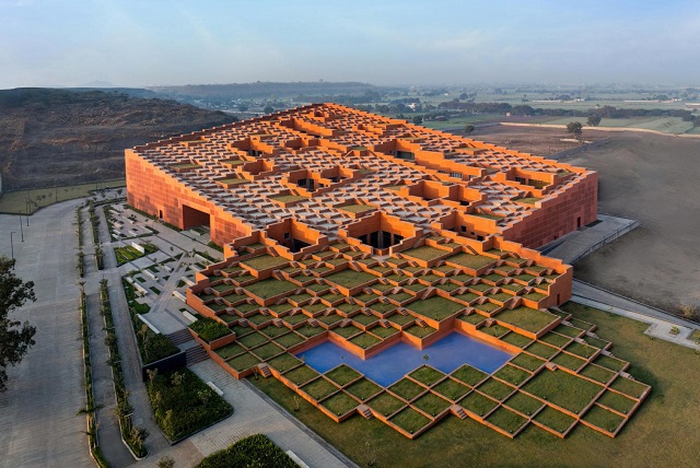 India: Prestige University en Indore - Sanjay Puri Architects