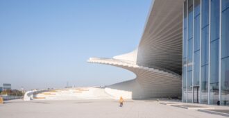 China: Ópera de Shanghái - Snøhetta