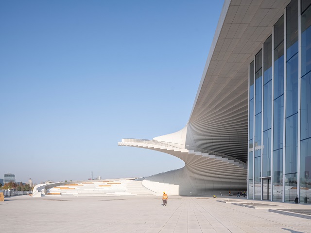 China: Ópera de Shanghái - Snøhetta