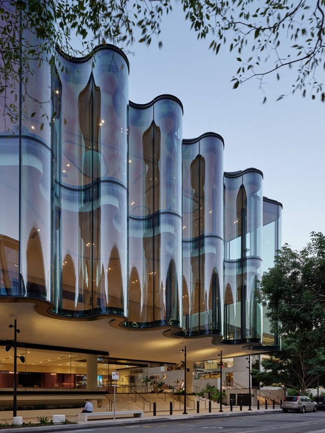 Australia: Glasshouse Theatre - Blight Rayner Architecture + Snøhetta