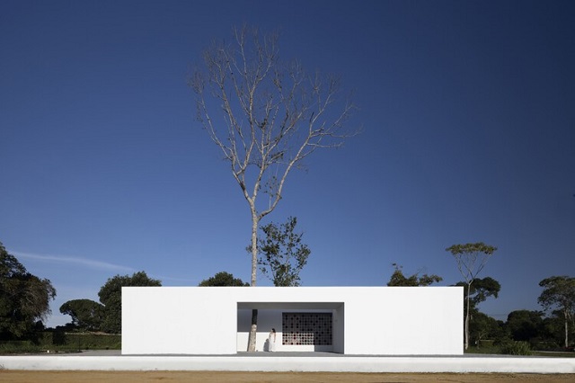 Brasil: Casa Blanca - NEBR arquitetura