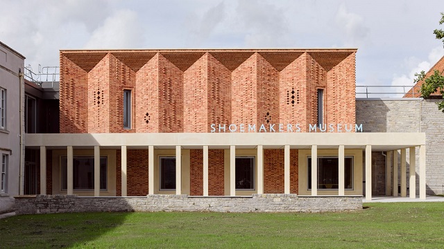 Inglaterra: Ampliación del Shoemakers Museum - Purcell Architecture