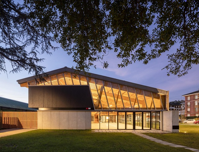 España: Centro social Tiki Toki en Getxo - Gurtubay Arquitectos y Asociados + Gorka Uriarte Arquitectura