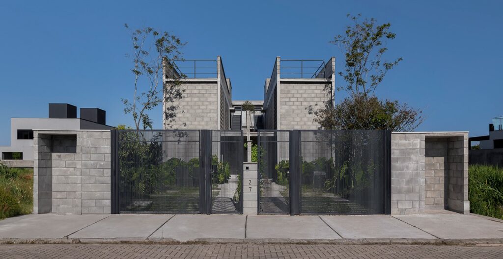 Brasil: Casas Campeche - Terra e Tuma Arquitetos Associados