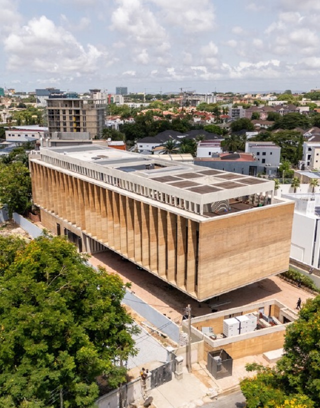 Ghana: Nuevas oficinas del estudio Adjaye Associates en Acra - David Adjaye