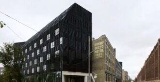 Canadá: Edificio “90/100” - 5468796 Architecture