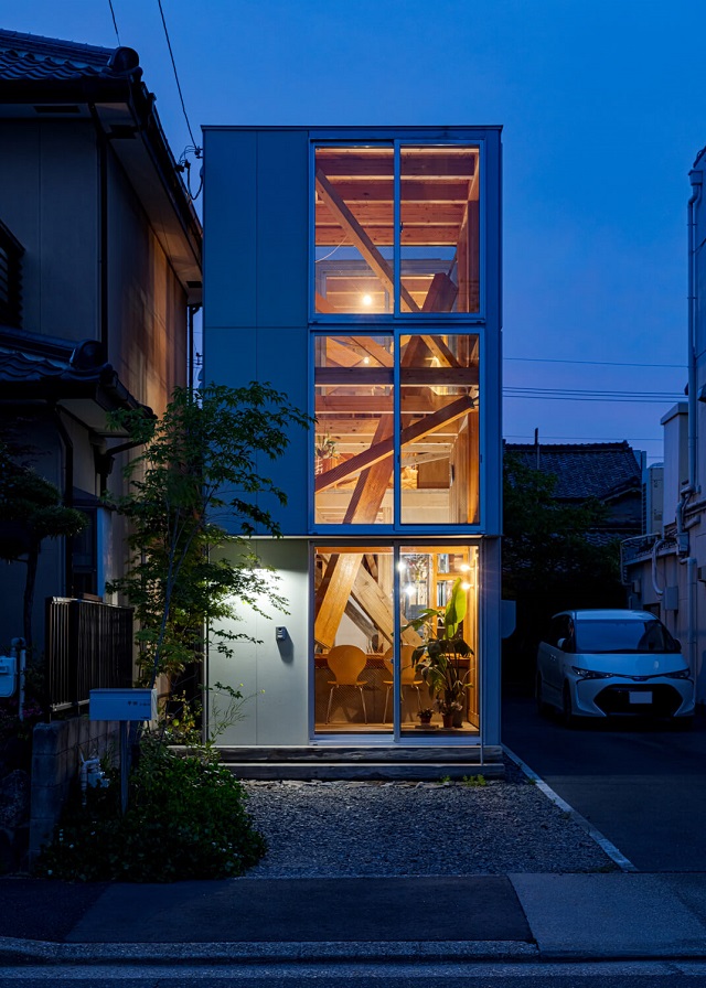 Japón: Casa y oficina SH - 1-1 Architects