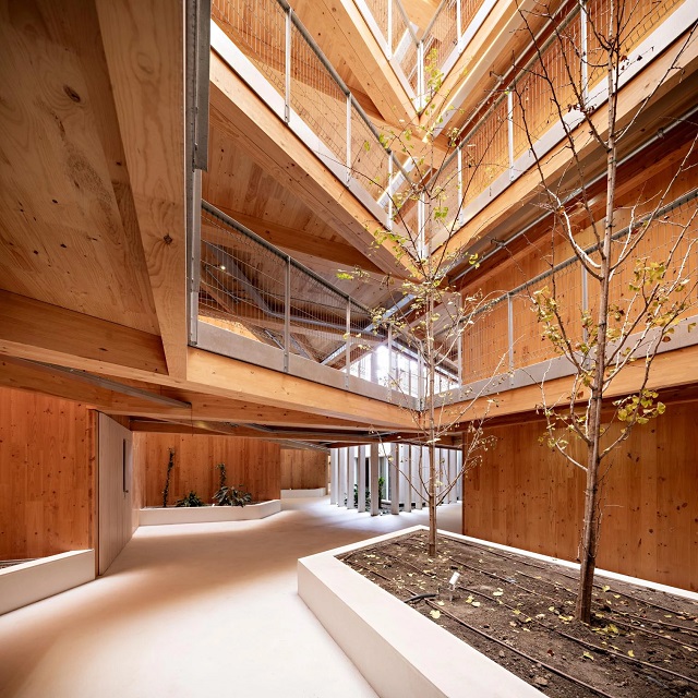 España: Oceanika Coliving en Torremolinos - Eovastudio + Bakpak Architects