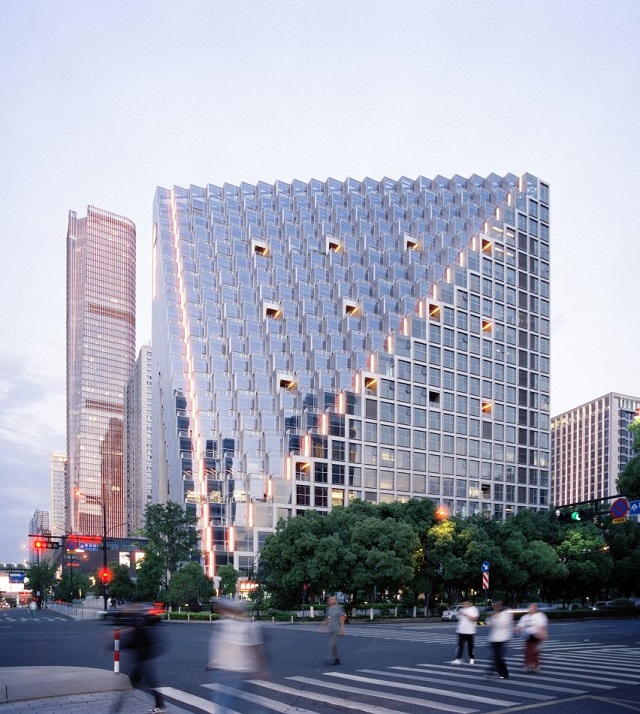China: Hangzhou Prism - OMA