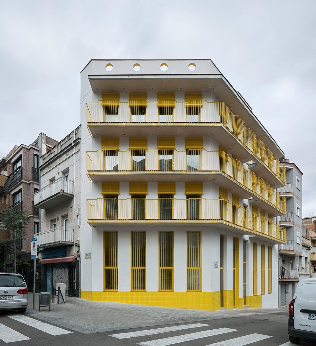 España: Apartahotel Martí Julià en Hospitalet de Llobregat - m-i-r-a